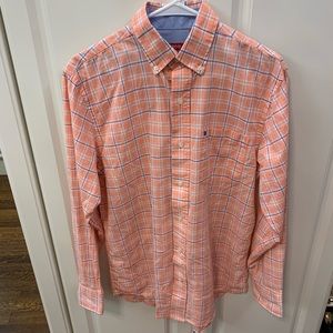 IZOD Men’s Long Sleeved Orange Plaid Button Up Short Size S